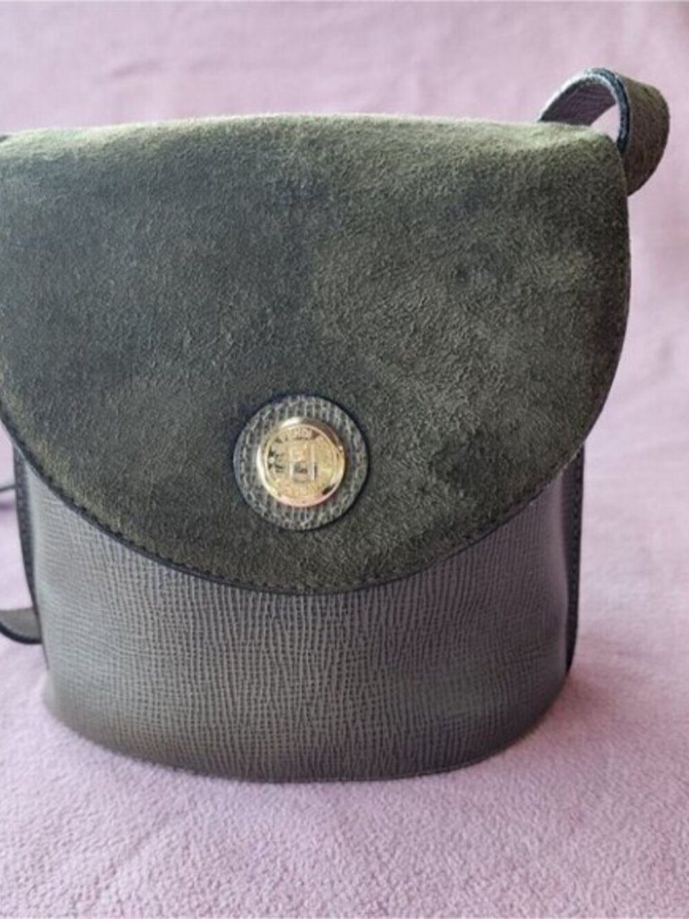 Fendi Green Leather and Suede Crossbody Bag - Picture 15 of 16